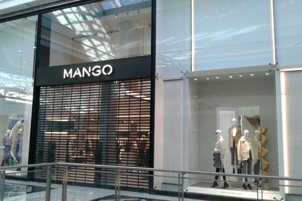 climatizacion_mango_madrid_woman (1)