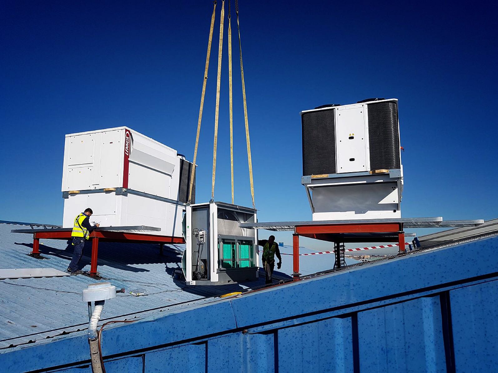 Cómo refrigerar una nave industrial